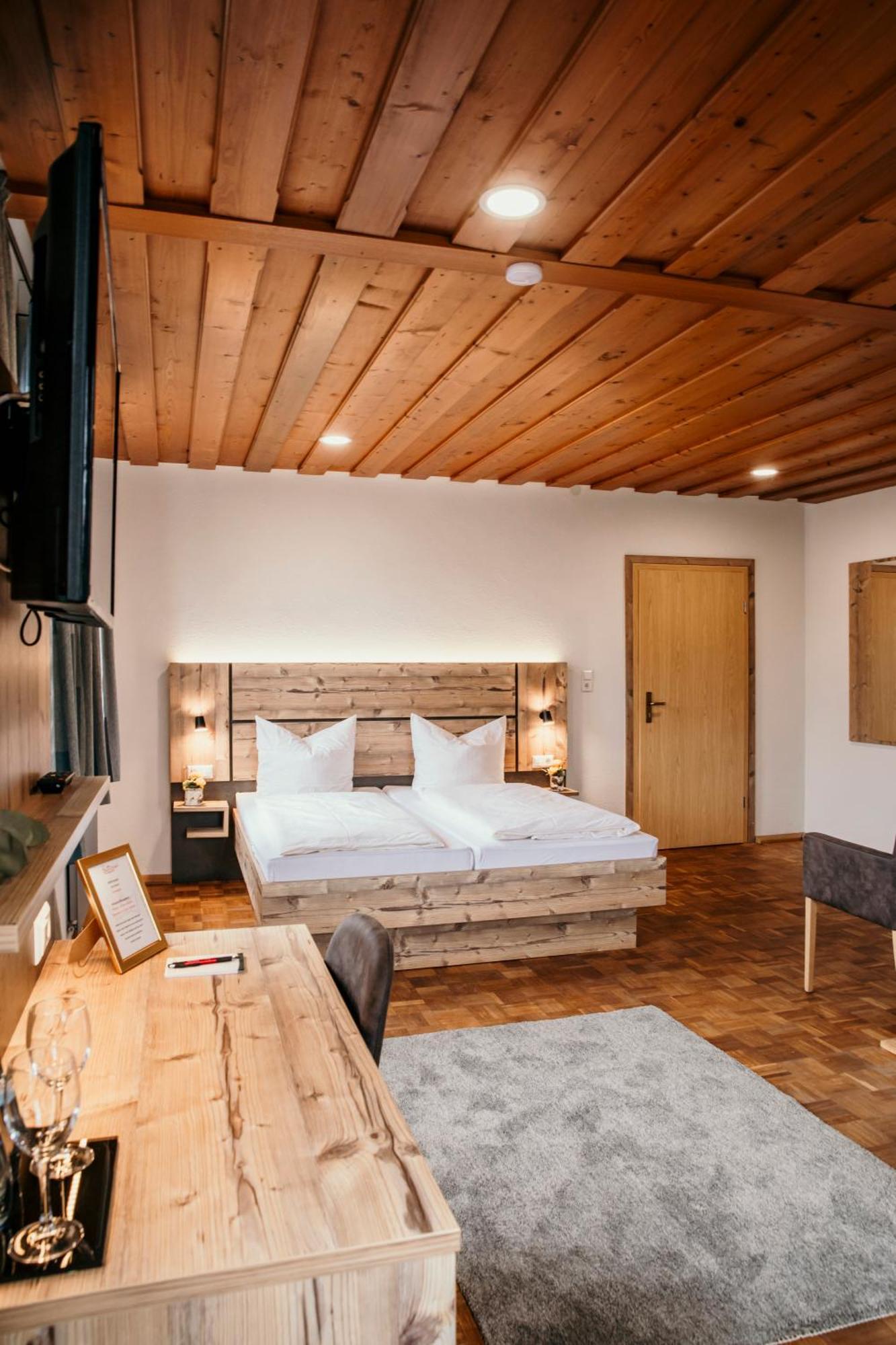 Hotel Landgasthof Krone 2*